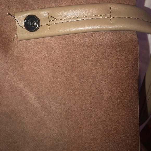 Unbranded Genuine Leather Tote - Neutral Color good for all seasons - Picture 3 of 5